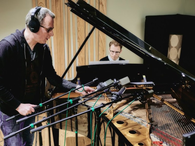 How to Easily Record High Quality Acoustic Music At&nbsp;Home